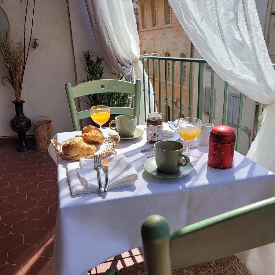 Ile En Provence Leilighet Martigues Eksteriør bilde